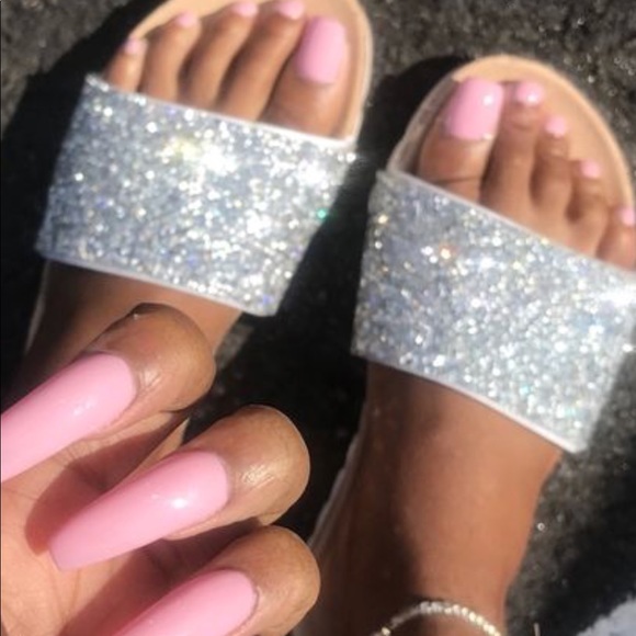 any Shoes - ISO, Tks